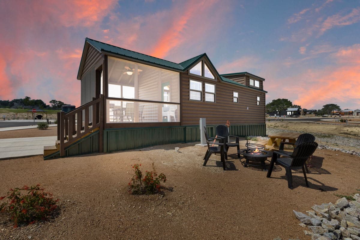 Firelight Cabin | Loft + 2 Baths | Sleeps 8 in Texas Hill Country - main photo