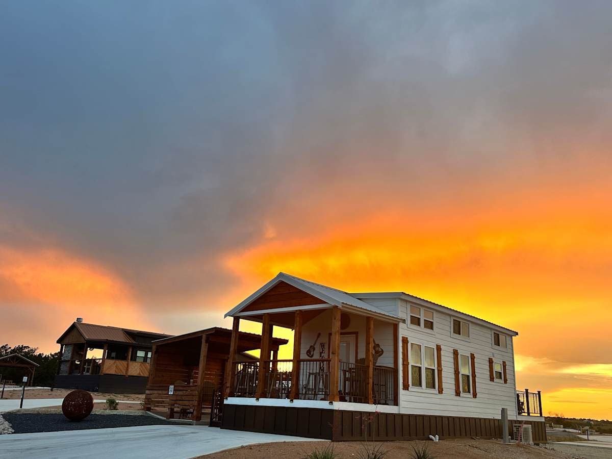 Comfortably In - Concert | Loft + Fire Pit | Sleeps 8 in Texas Hill Country - main photo