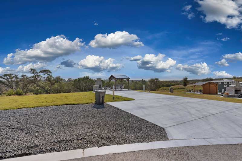 Firefly - Executive RV Site 011
