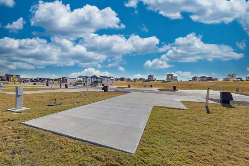 Firefly - Premier RV Site 124 - Near Clubhouse!