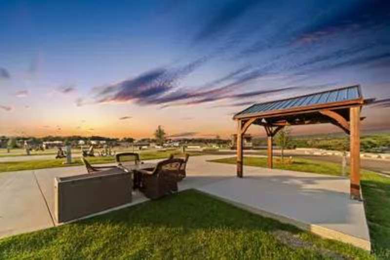 Firefly - Executive RV Site 106