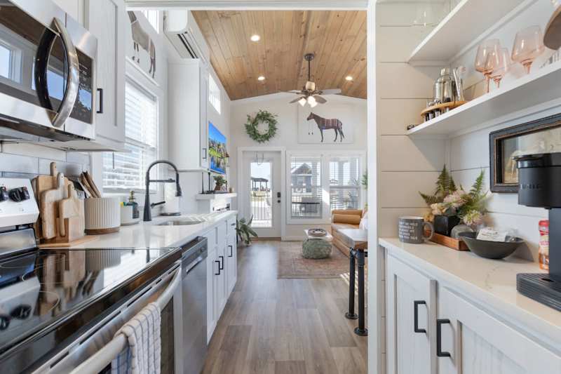 Bella Vista | Covered Porch | Electric Fireplace