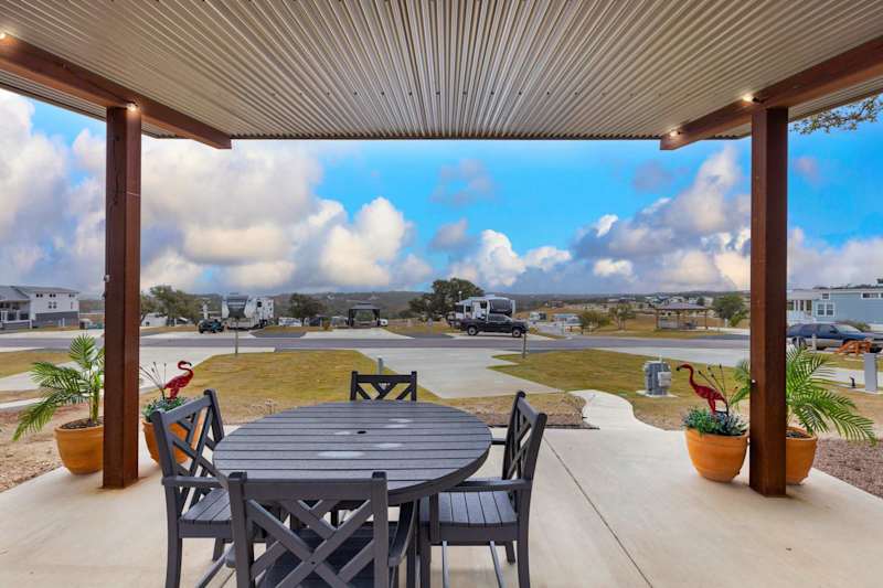 Firefly - Executive RV Site 062