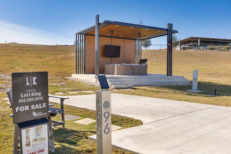 Firefly - Executive RV Site 096
