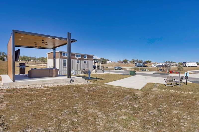 Firefly - Executive RV Site 096