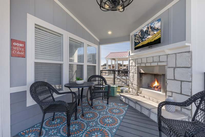 KICKIN'BACH | Covered Patio Fireplace & Mounted TV