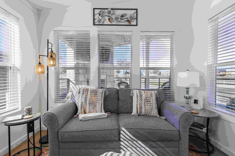 KICKIN'BACH | Covered Patio Fireplace & Mounted TV