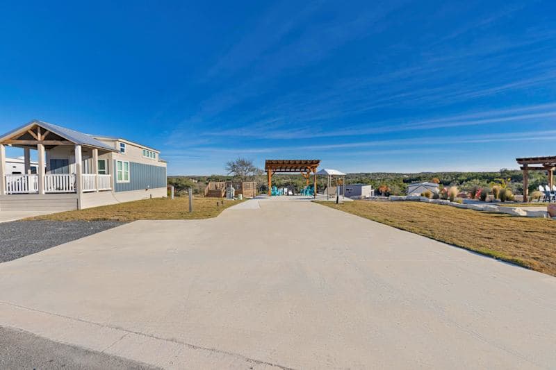 Firefly - Executive RV Site 171
