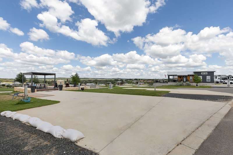 Firefly - Executive RV Site 121