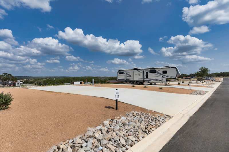 Firefly - Deluxe RV Site 317