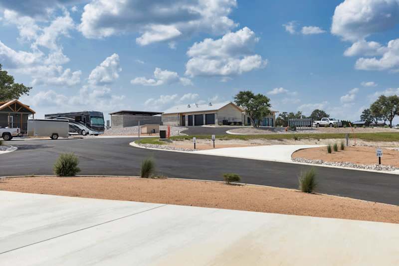 Firefly - Deluxe RV Site 318